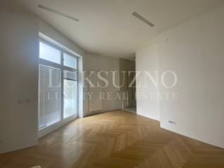 Zagreb, Cvjetni trg, luksuzan stan / ured 135m2, prodaja