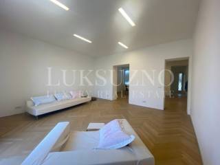 Zagreb, Cvjetni trg, luksuzan stan / ured 135m2, prodaja