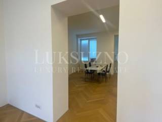 Zagreb, Cvjetni trg, luksuzan stan / ured 135m2, prodaja