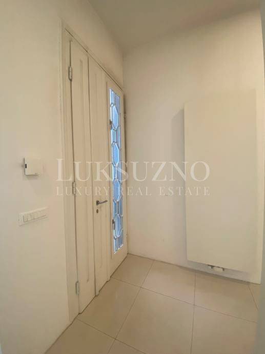 Zagreb, Cvjetni trg, luksuzan stan / ured 135m2, prodaja