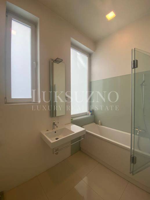 Zagreb, Cvjetni trg, luksuzan stan / ured 135m2, prodaja