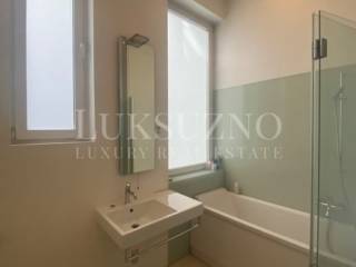 Zagreb, Cvjetni trg, luksuzan stan / ured 135m2, prodaja
