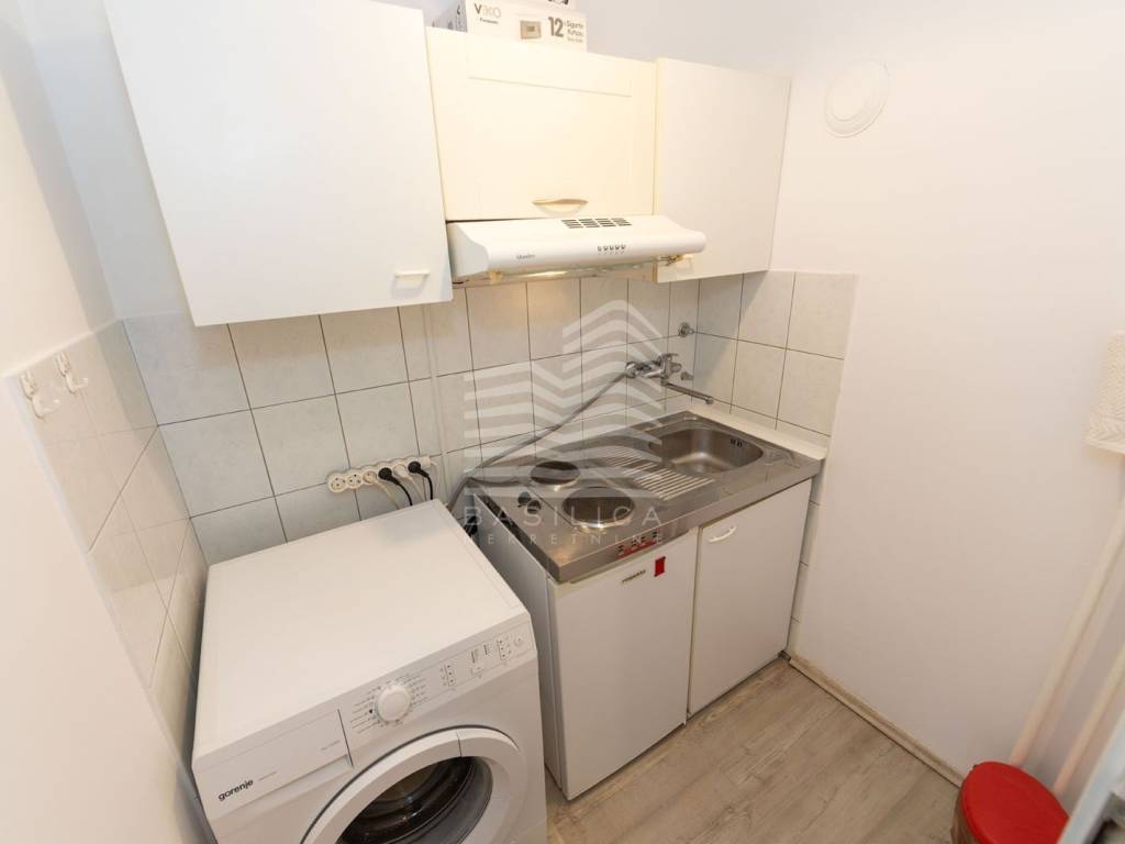 Stan u starijoj zgradi, Najam, Zagreb, Trešnjevka - sjever