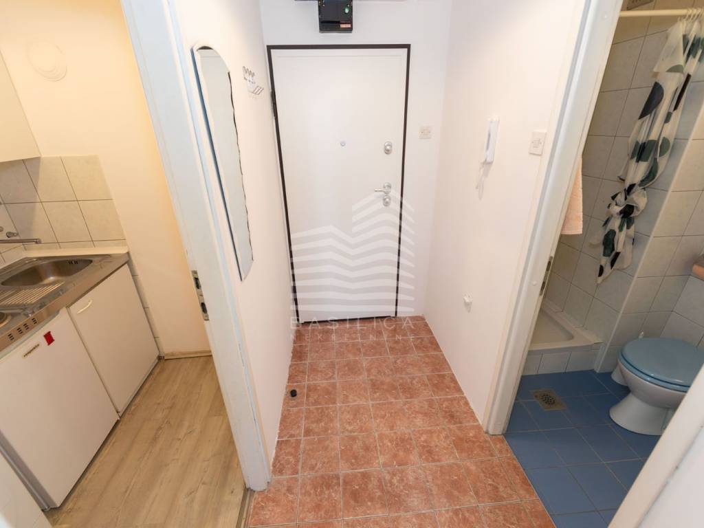 Stan u starijoj zgradi, Najam, Zagreb, Trešnjevka - sjever