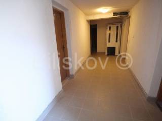 Stan u zgradi, Prodaja, Supetar, Supetar