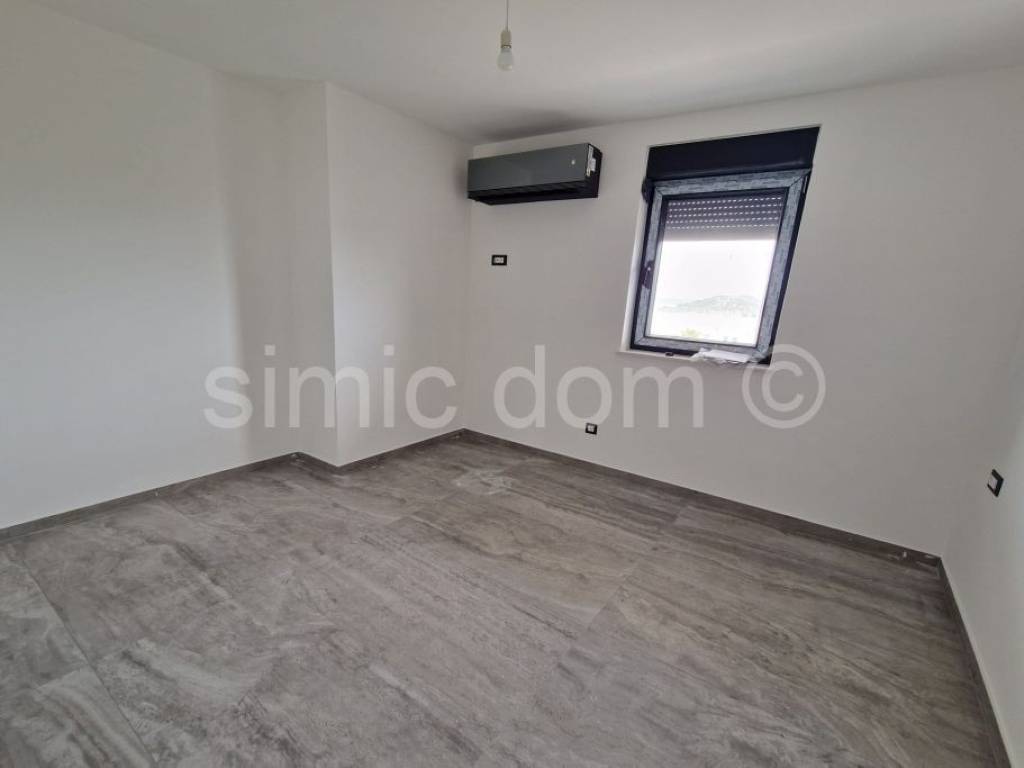 Apartman na moru, Prodaja, Murter, Murter