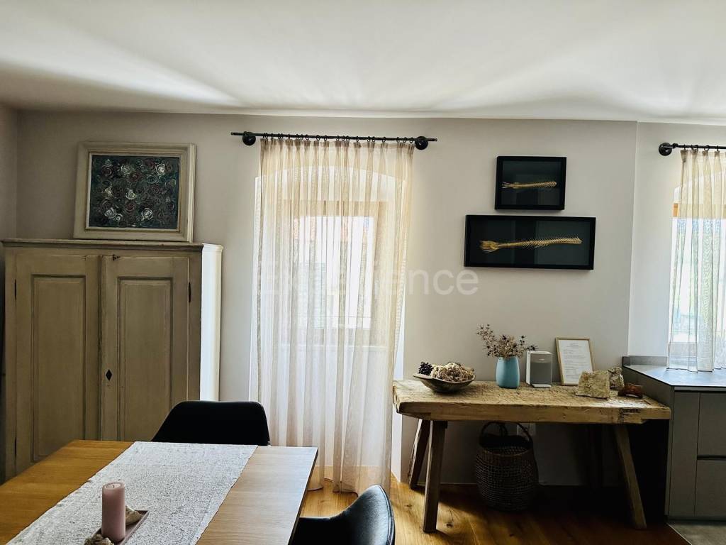 Kamena kuća, Prodaja, Buje, Buje