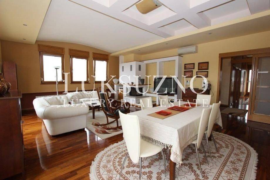 Pantovčak, luksuzan penthouse, namješten, parking, najam