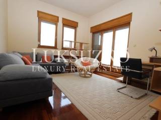 Pantovčak, luksuzan penthouse, namješten, parking, najam