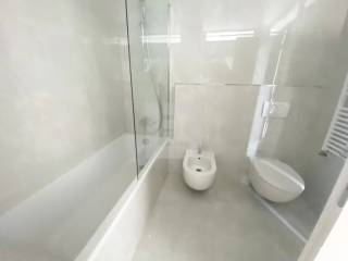 Jelenovac, luksuzan 5S stan, vrt, garaža, parking, prodaja