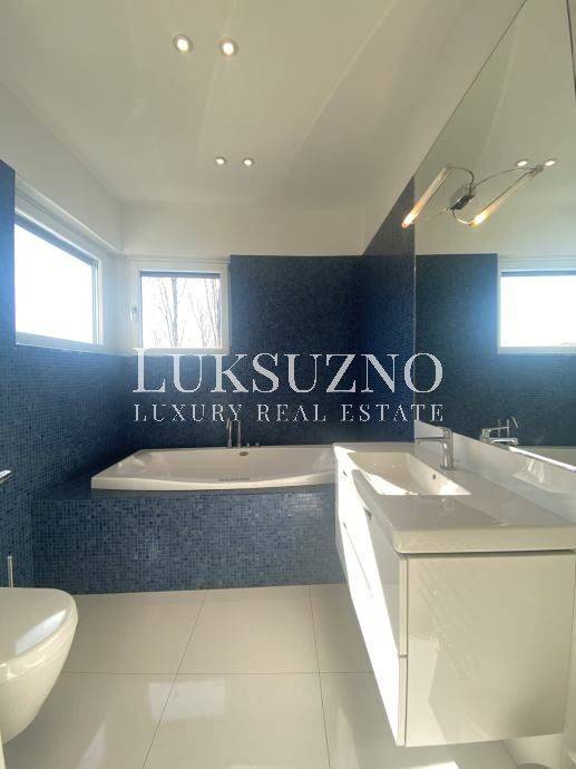 Šalata, penthouse, garaža, parking, najam, Luksuzno.com