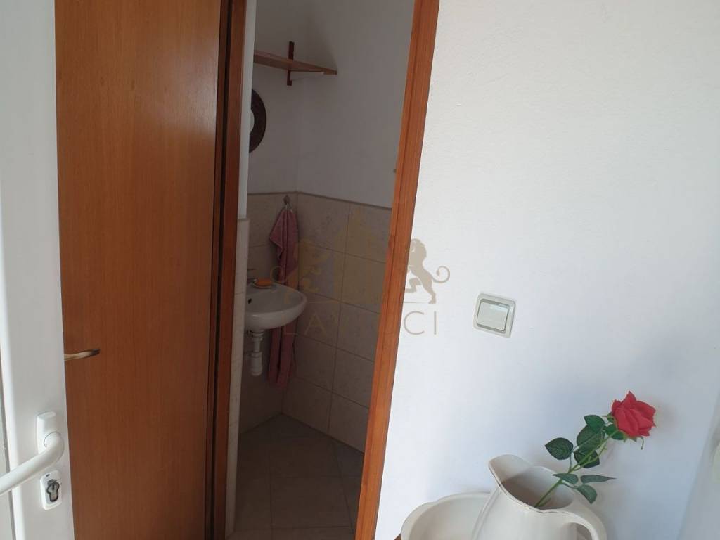 Apartmanska kuća, Prodaja, Vir, Vir