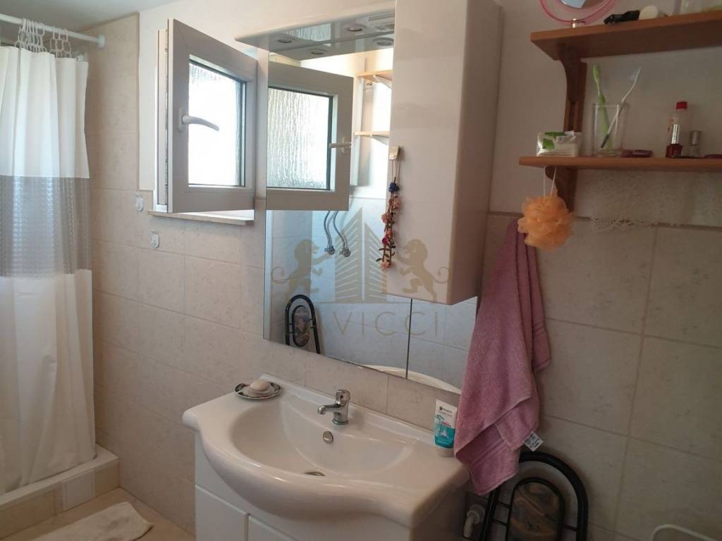 Apartmanska kuća, Prodaja, Vir, Vir