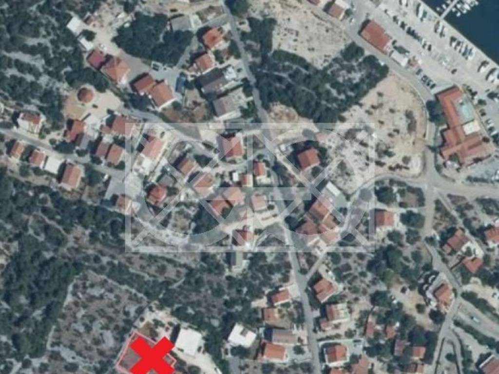 Tisno, Jezera