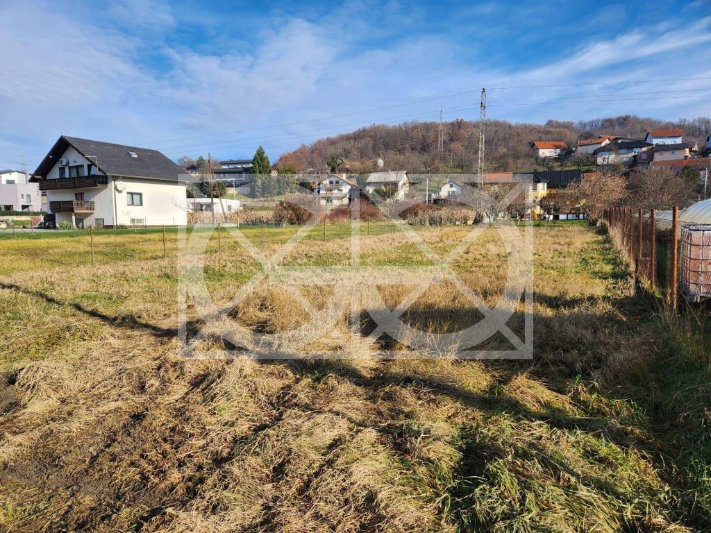 Gradjevinsko stambeno zemljiste, Prodaja, Zagreb, Gornja Dubrava