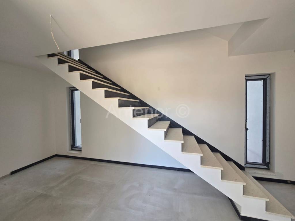 Apartman na moru, Prodaja, Privlaka, Privlaka