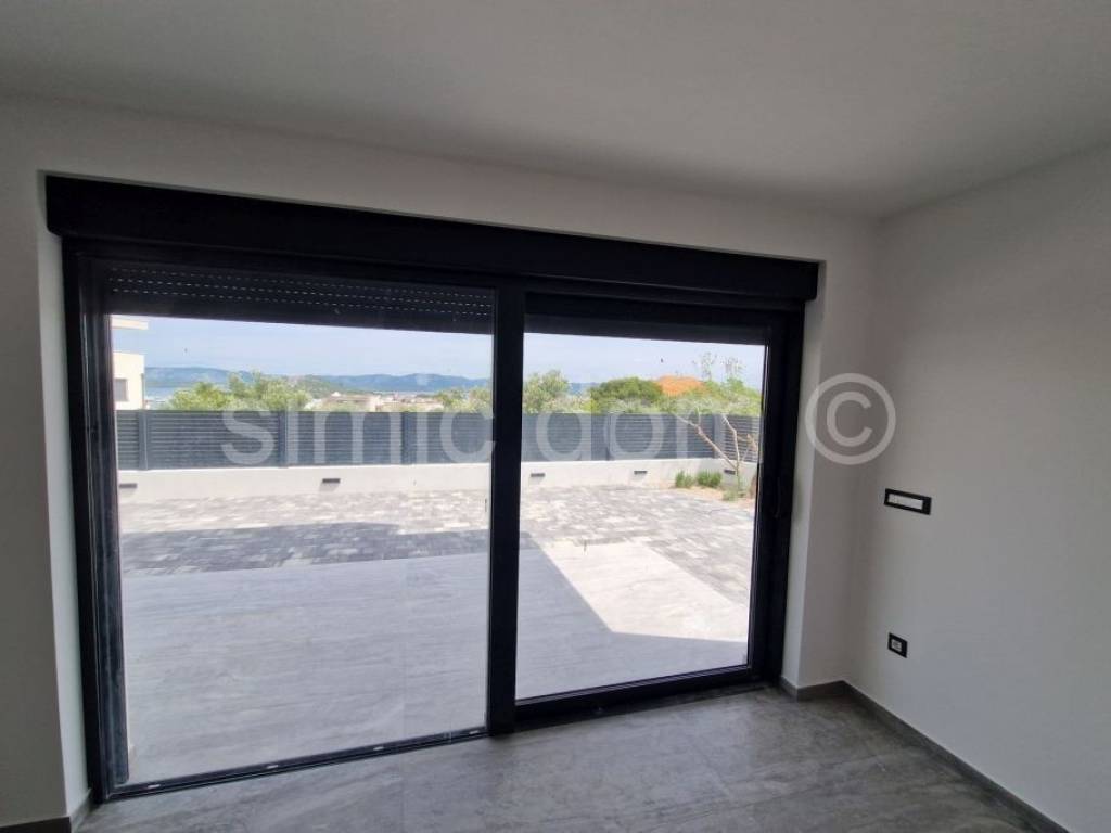Apartman na moru, Prodaja, Murter, Murter