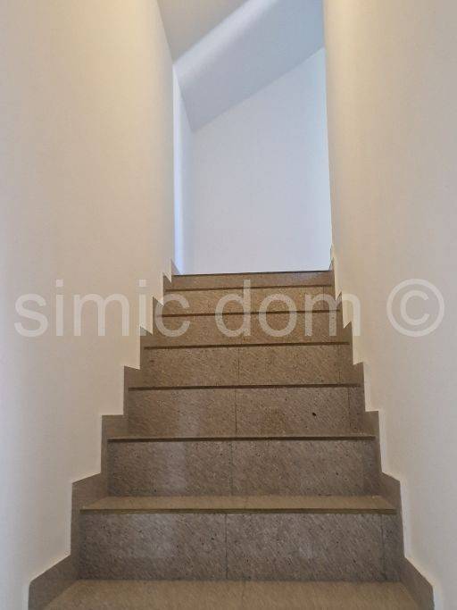 Dvojna kuća, Prodaja, Supetar, Supetar