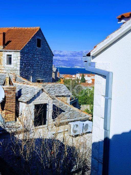 Dvojna kuća, Prodaja, Supetar, Supetar