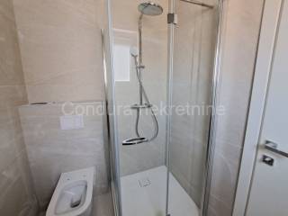 Apartman na moru, Prodaja, Privlaka, Privlaka