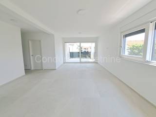 Apartman na moru, Prodaja, Privlaka, Privlaka