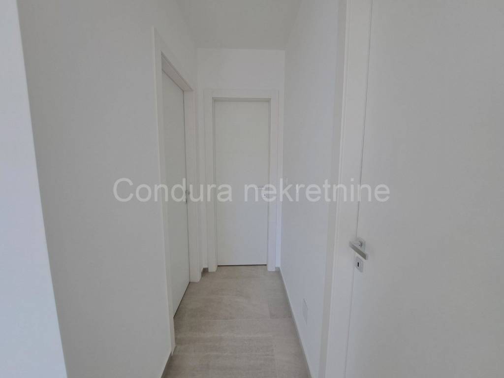 Apartman na moru, Prodaja, Privlaka, Privlaka