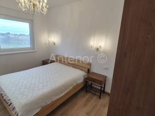 Apartman na moru, Prodaja, Vrsi, Zukve