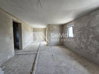 Apartman na moru, Prodaja, Privlaka, Privlaka