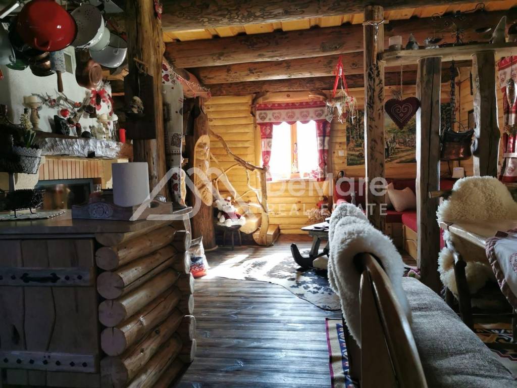 Obiteljska kuća, Prodaja, Gračac, Bruvno
