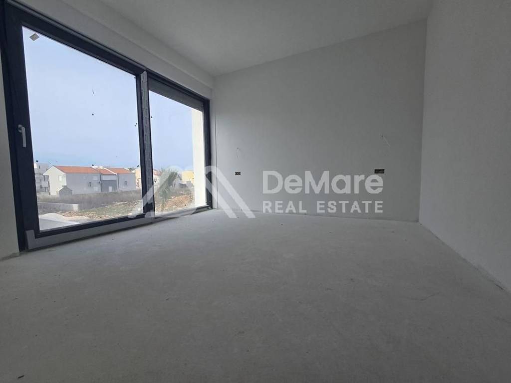 Apartman na moru, Prodaja, Privlaka, Privlaka