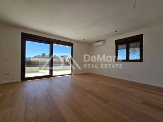 Apartman na moru, Prodaja, Sveti Filip i Jakov, Turanj