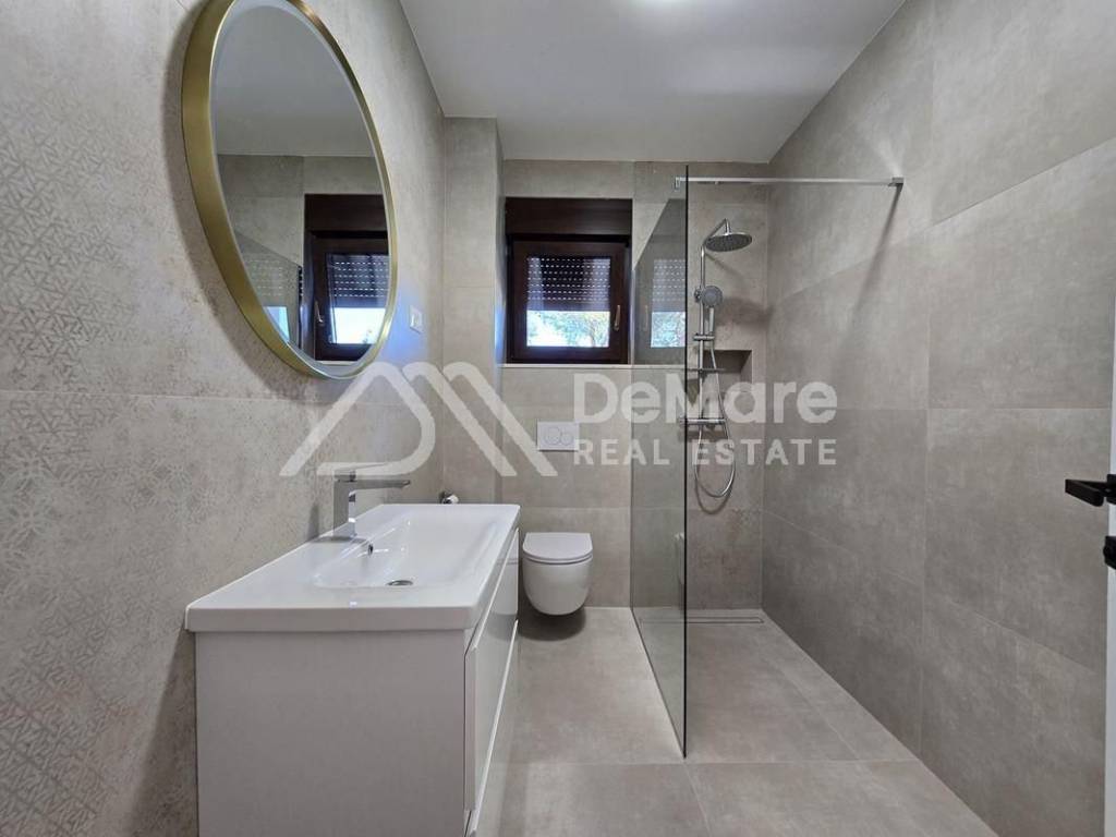 Apartman na moru, Prodaja, Sveti Filip i Jakov, Turanj