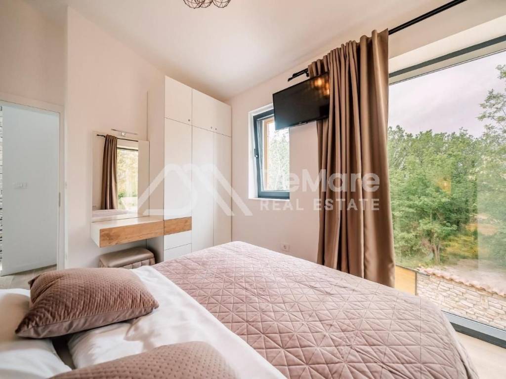 Kamena kuća, Prodaja, Privlaka, Privlaka