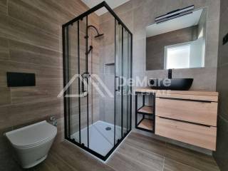 Apartman na moru, Prodaja, Privlaka, Privlaka