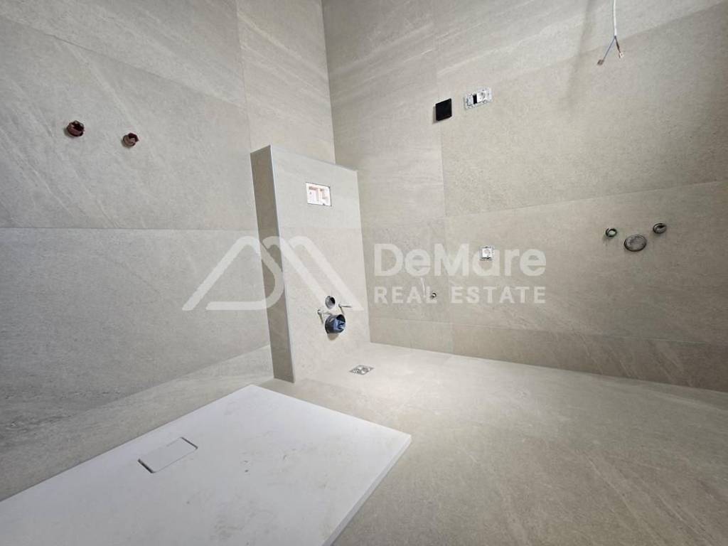 Apartman na moru, Prodaja, Privlaka, Privlaka