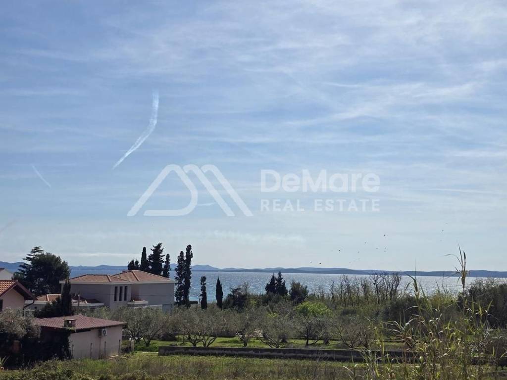 Apartman na moru, Prodaja, Privlaka, Privlaka