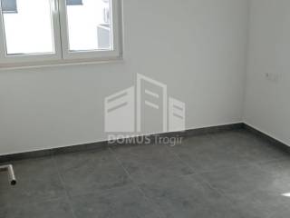 Stan u novogradnji, Prodaja, Okrug, Okrug Gornji