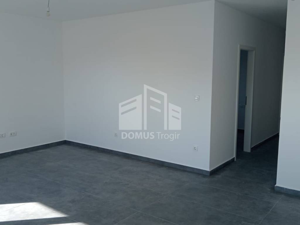 Stan u novogradnji, Prodaja, Okrug, Okrug Gornji