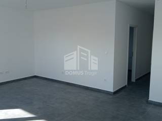Stan u novogradnji, Prodaja, Okrug, Okrug Gornji