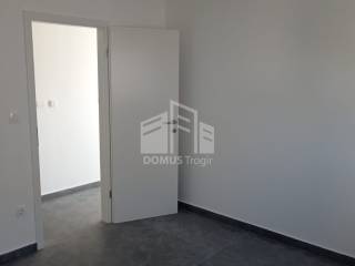 Stan u novogradnji, Prodaja, Okrug, Okrug Gornji