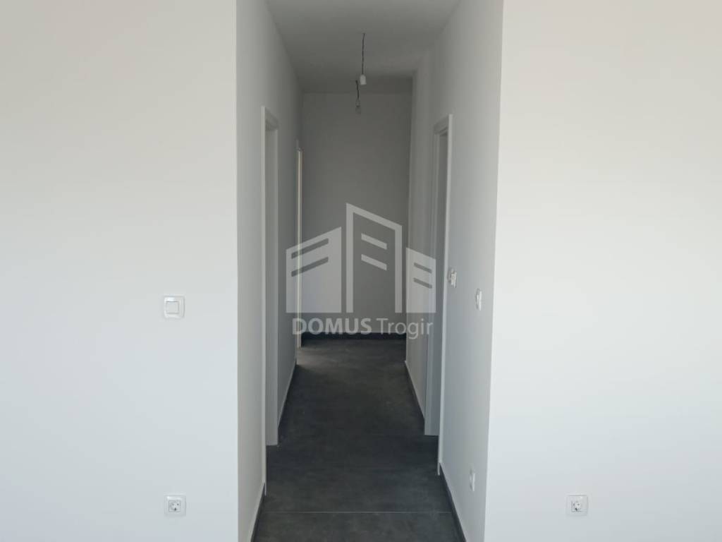Stan u novogradnji, Prodaja, Okrug, Okrug Gornji