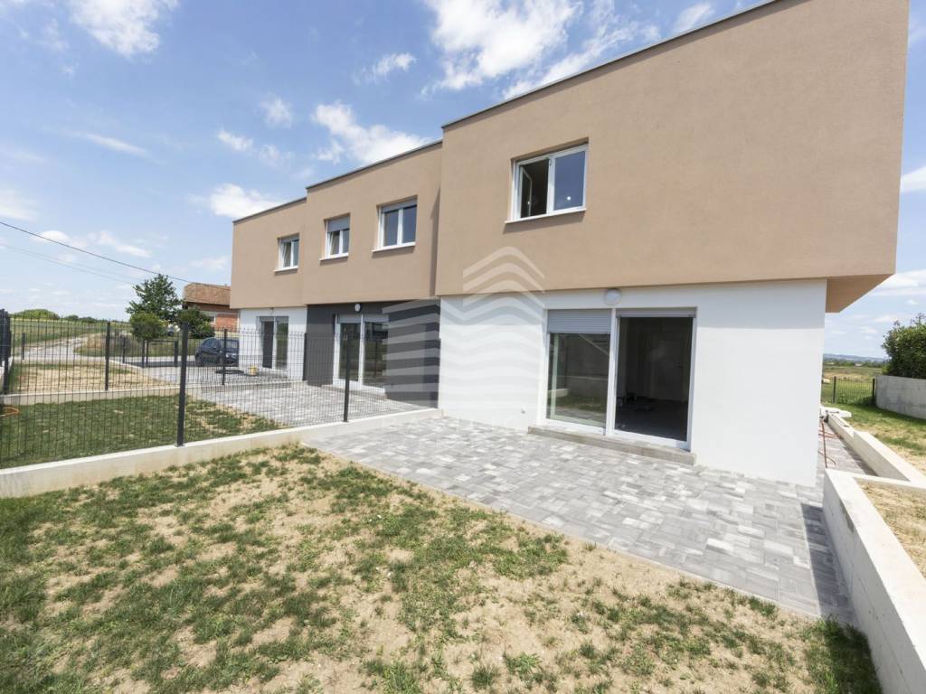 Kuća u nizu, Prodaja, Stupnik, Gornji Stupnik