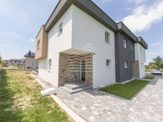 Kuća u nizu, Prodaja, Stupnik, Gornji Stupnik