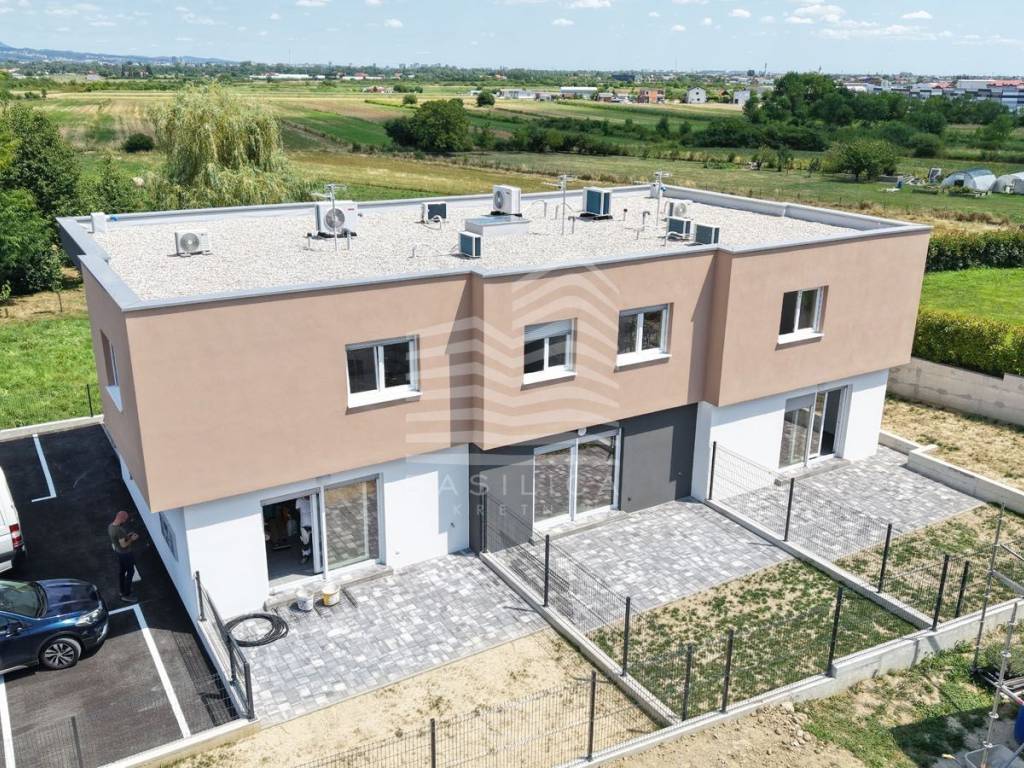 Kuća u nizu, Prodaja, Stupnik, Gornji Stupnik