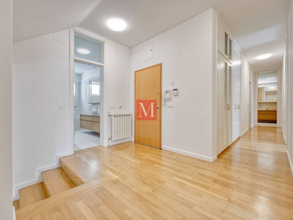 Stan u zgradi, Najam, Zagreb, Gornji Grad - Medveščak