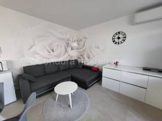Apartman na moru, Prodaja, Nin, Nin