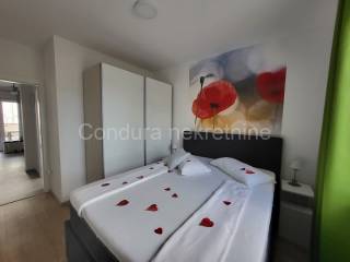 Apartman na moru, Prodaja, Nin, Nin