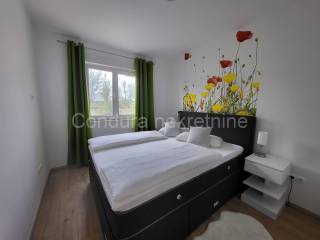 Apartman na moru, Prodaja, Nin, Nin