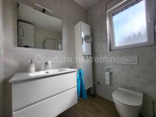 Apartman na moru, Prodaja, Nin, Nin