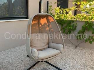 Apartman na moru, Prodaja, Nin, Nin